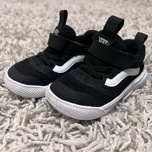 Vans UltraRange Toddler Shoe